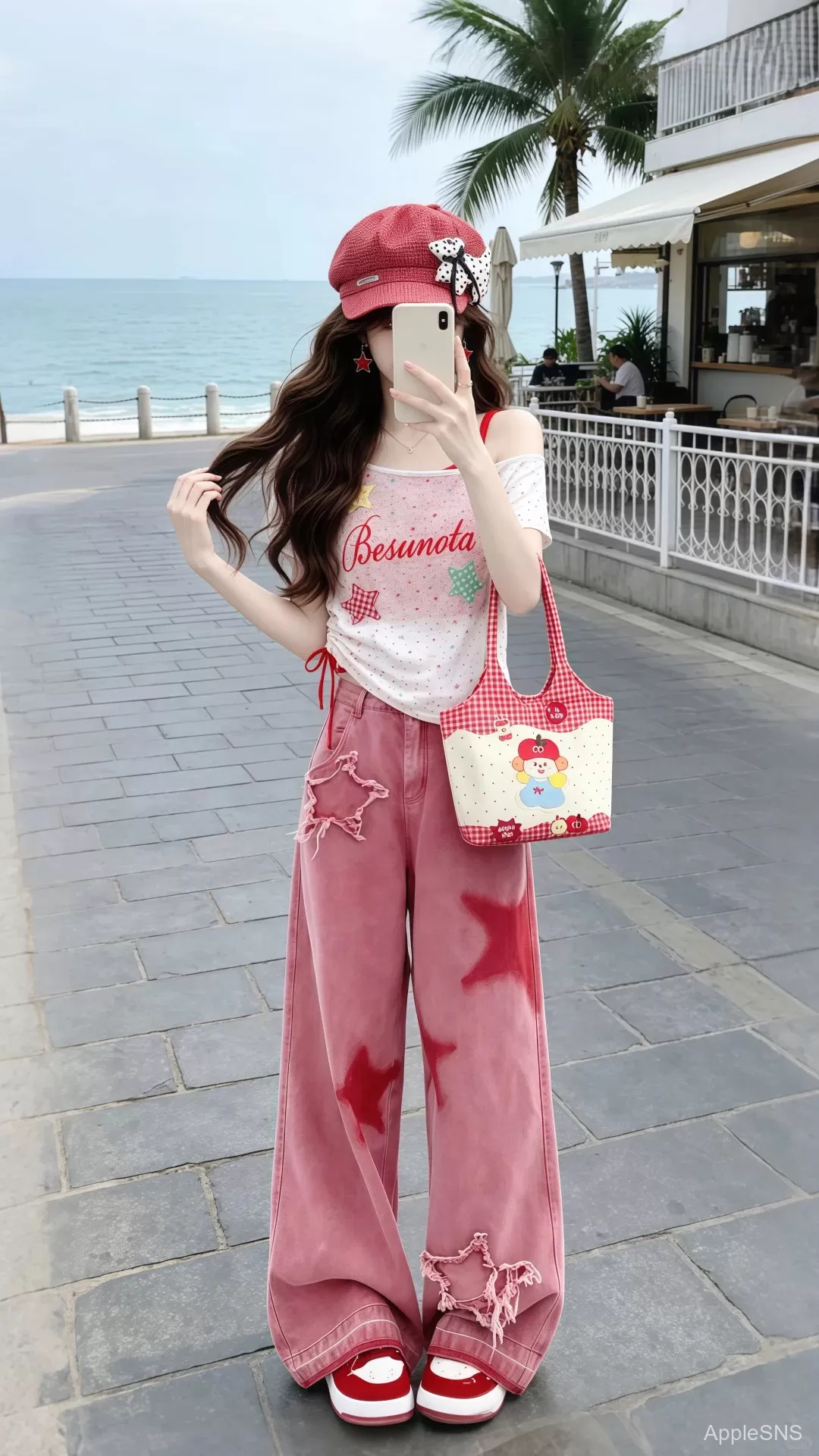 海边穿搭灵感集|8套吸睛LOOK让你秒变时尚焦点!